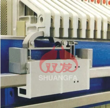 自動拉板壓濾機工作原理.jpg 自動拉板壓濾機工作原理.jpg