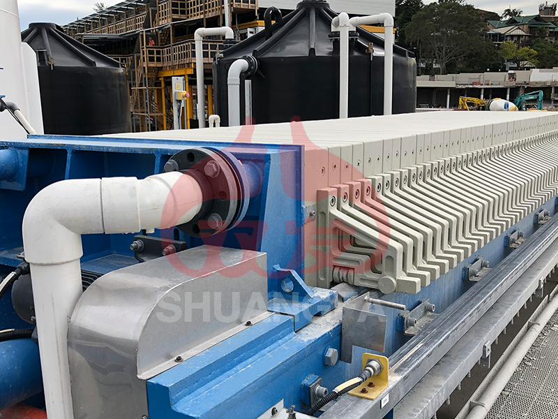 污泥板框壓濾機(jī).png